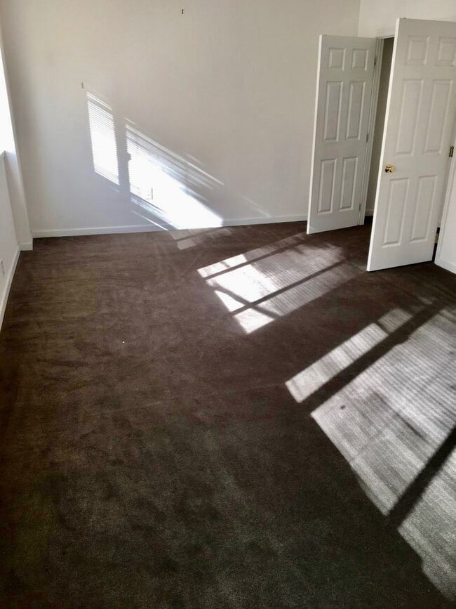 Photo - 107 S 12th St Unidad 1