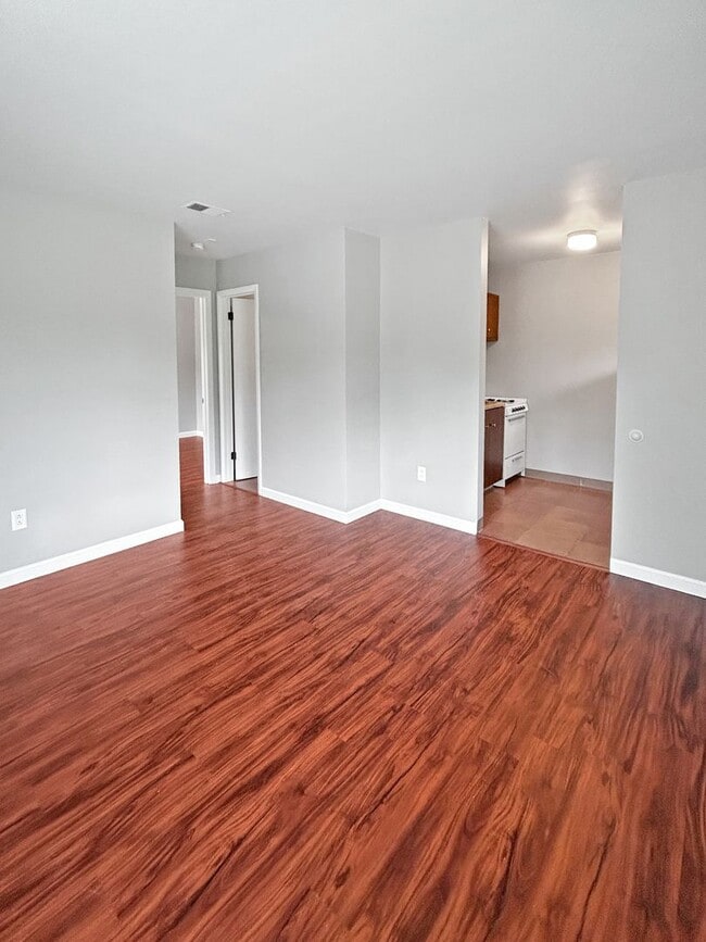 Photo - 114 McLaughlin Rd Apartment Unit G