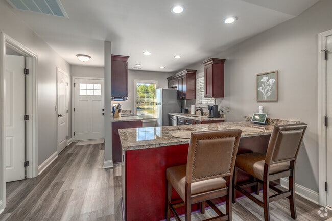 2BR, 2BA - 1,250SF - Kitchen