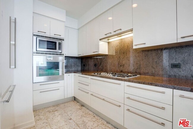 Photo - 900 W Olympic Blvd Unit 31F