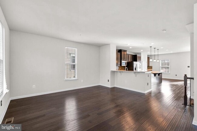 Photo - 9542 Watts Rd