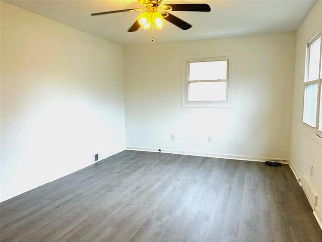 Photo - 2805 Sunset Blvd