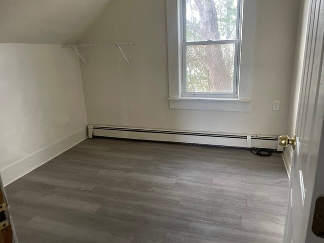 Photo - 23 Ellis Ave