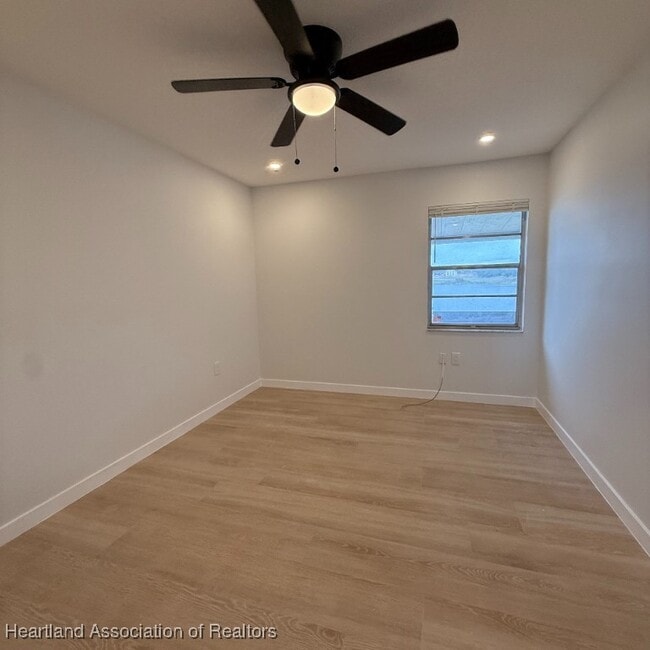 Photo - 317 E Main St Unit 2