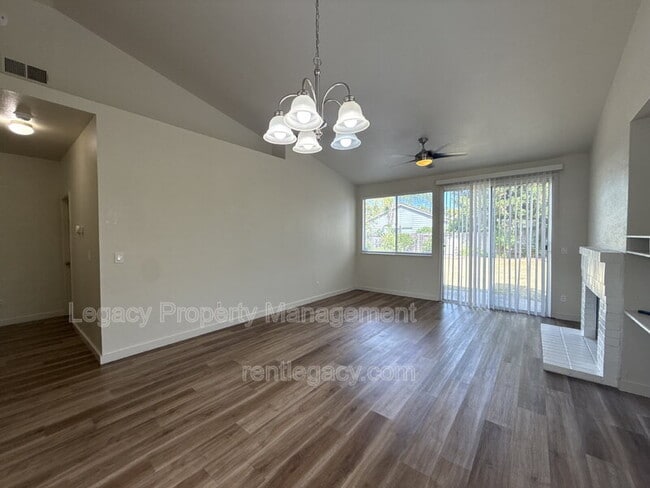 Photo - 403 Munden Ct