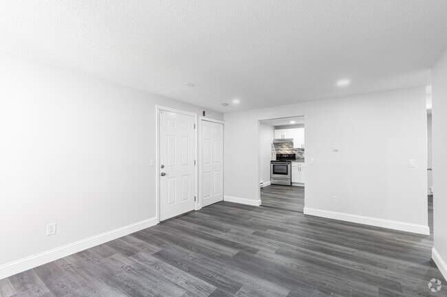 2BR, 1BA - Living Room