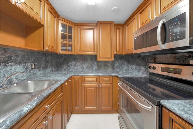 Photo - 1701 NW 37th Ave Unidad B
