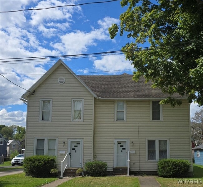Building Photo - 87-89-89 E Main St Rental