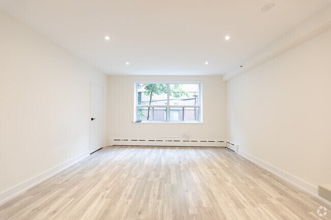 BACHELOR - Living Room - 345 Lonsdale