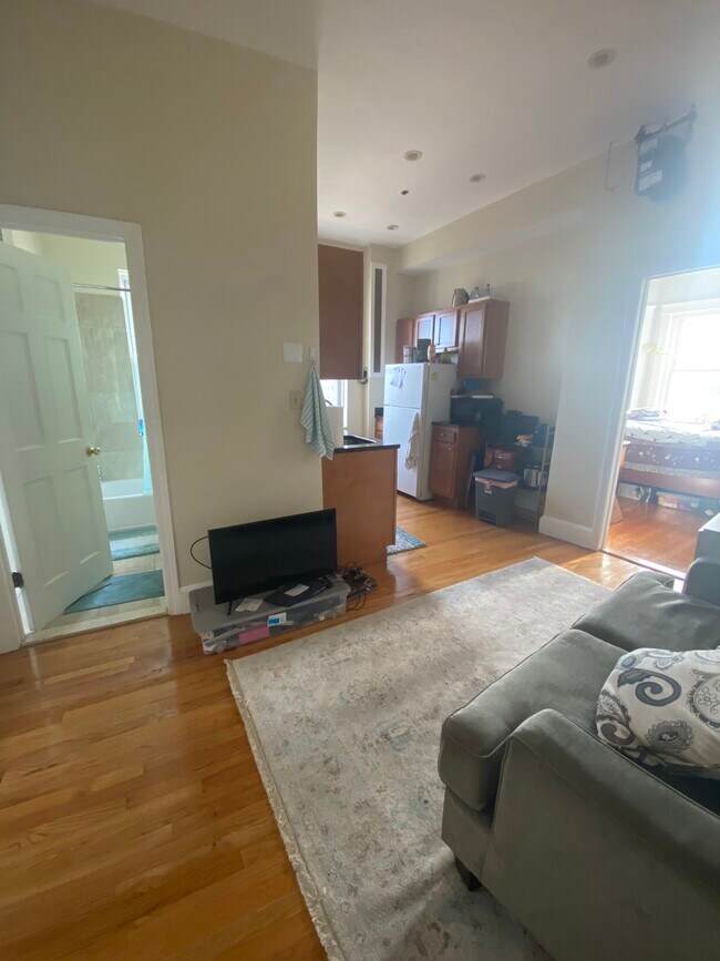 1177 Commonwealth Ave Unit 20