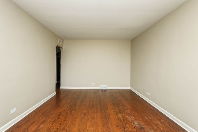 Photo - 10115 S California Ave