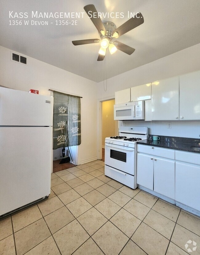 Building Photo - 1356 W Devon-1356-2E Unit 1356-2E Rental