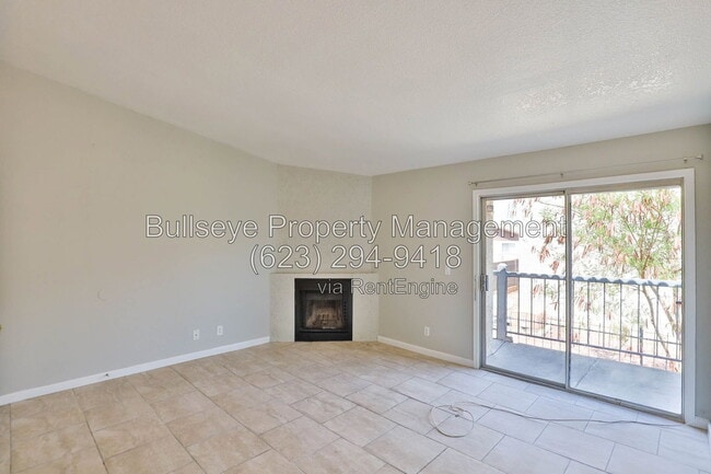 Photo - 1540 W Mercer Ln Unit 4