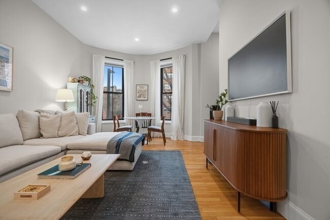 Photo - 416 Columbus Ave Unit 2