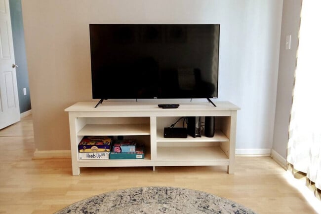 Building Photo - 2020 Cross Gate Blvd