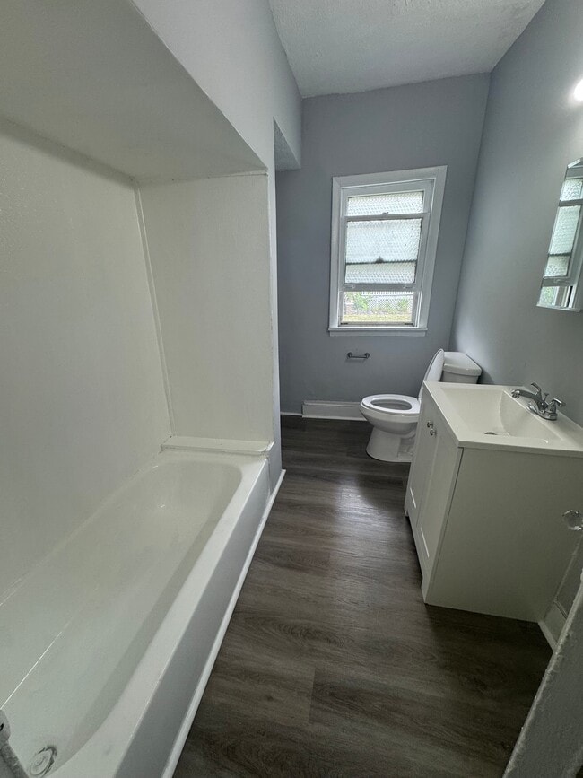 Photo - 3690 Sudbury Rd Unit DN