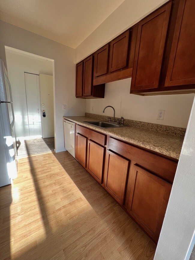 Photo - 912 Cherry Hill Dr Unit 912