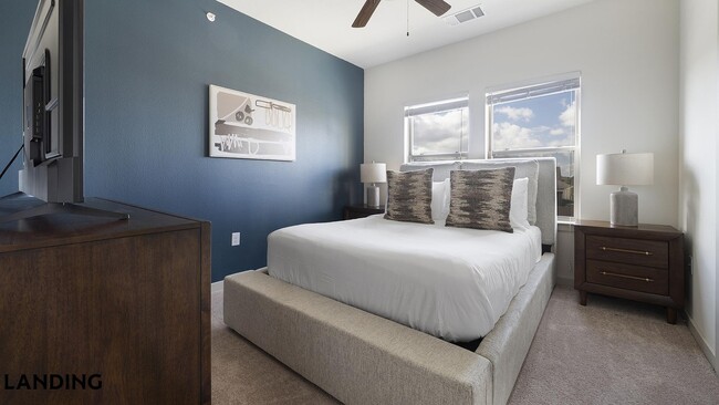 Photo - 2825 Main St Unidad 935