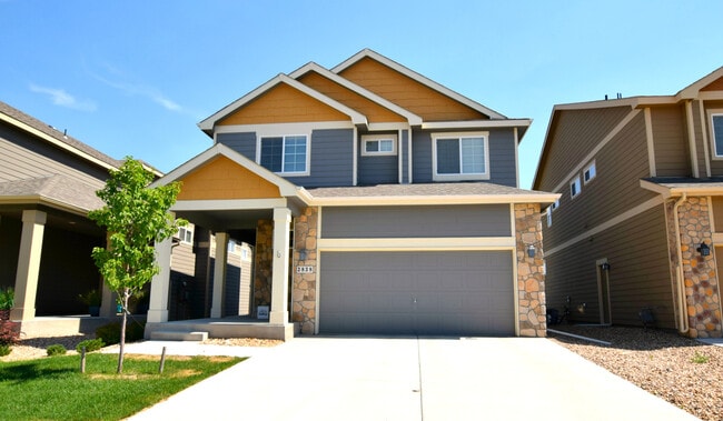Building Photo - Great House in Rigden Farms