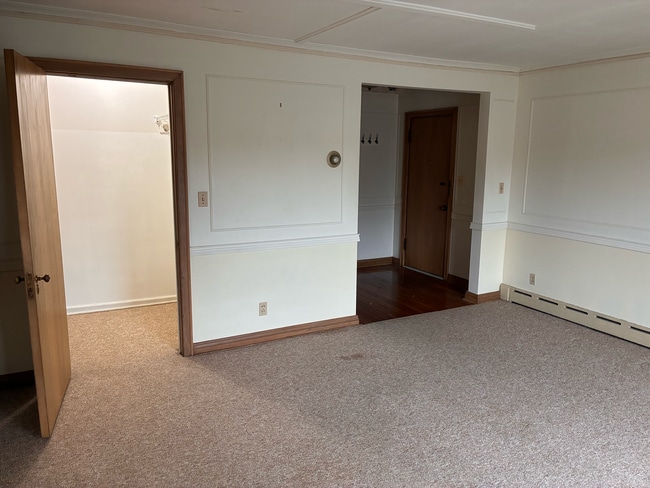 Photo - Hardin Unit D