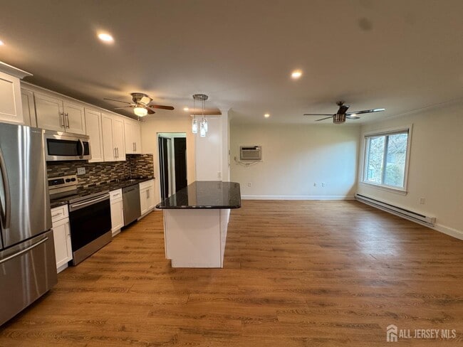 Photo - 11 Pine Cluster Cir