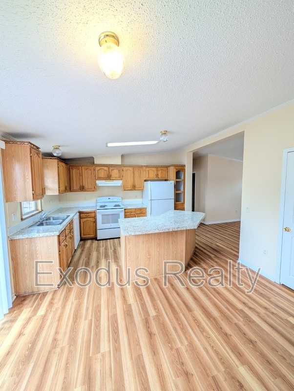 Photo - 73 Forest Dr