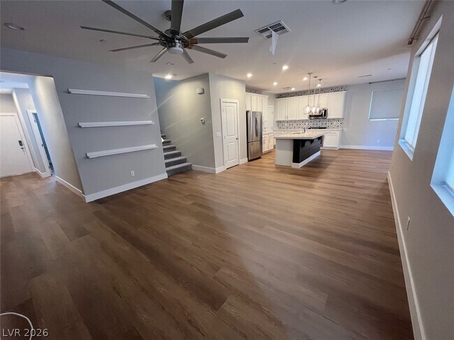 Photo - 2455 Calestano Ave
