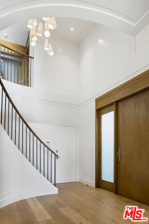 Photo - 1347 Palisades Beach Rd