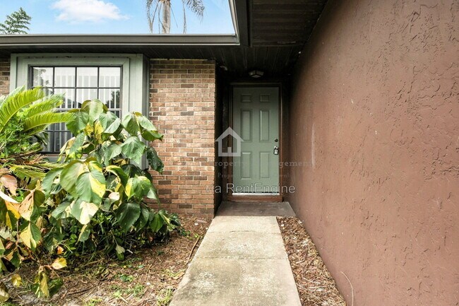 4523 Hidden Oak Ct