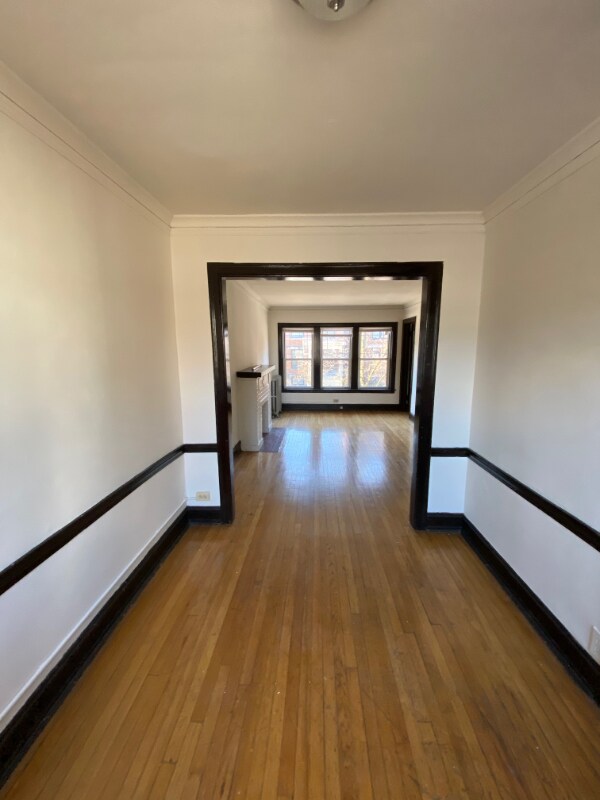 Photo - 3655 N Racine Ave Unit 1