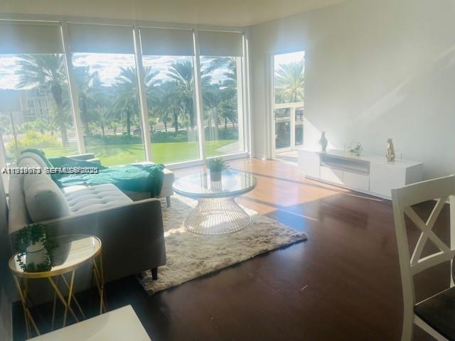 Building Photo - 10275 Collins Ave Unit 327