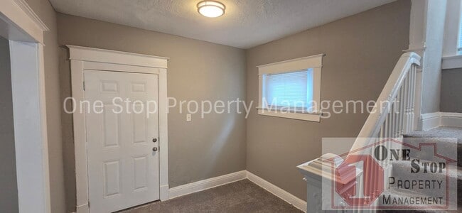 Photo - Beautiful 3 Bedroom 2 Bathroom in Kansas City!