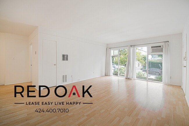 Building Photo - 1327 Laurel Ave Unit 10