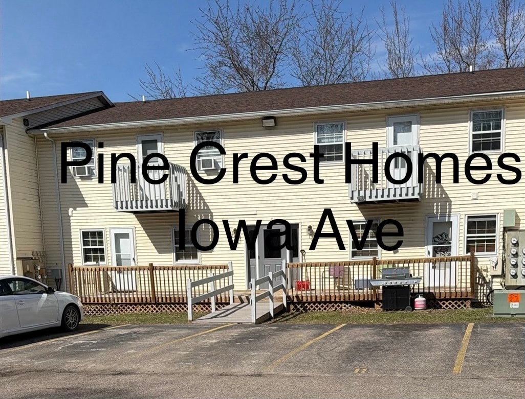 Photo - 930 Iowa Ave Unit 11