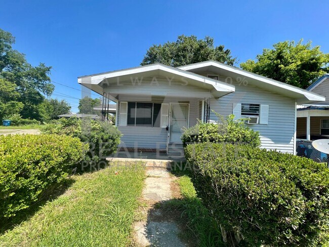 Four Bedroom Rental Home in Lafayette! - Four Bedroom Rental Home in Lafayette!