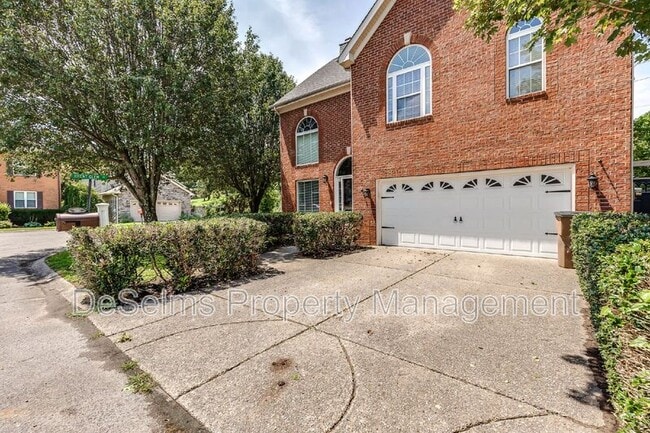 Photo - 701 Brent Glen Pl