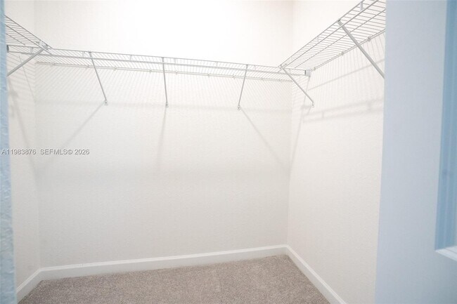 Photo - 204 SE 10th St