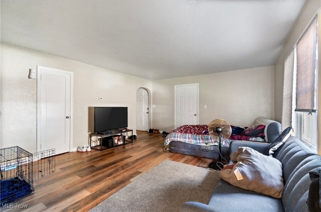 Photo - 1544-1546 Logan Ave NW Unit 1546 Logan ave nw canton