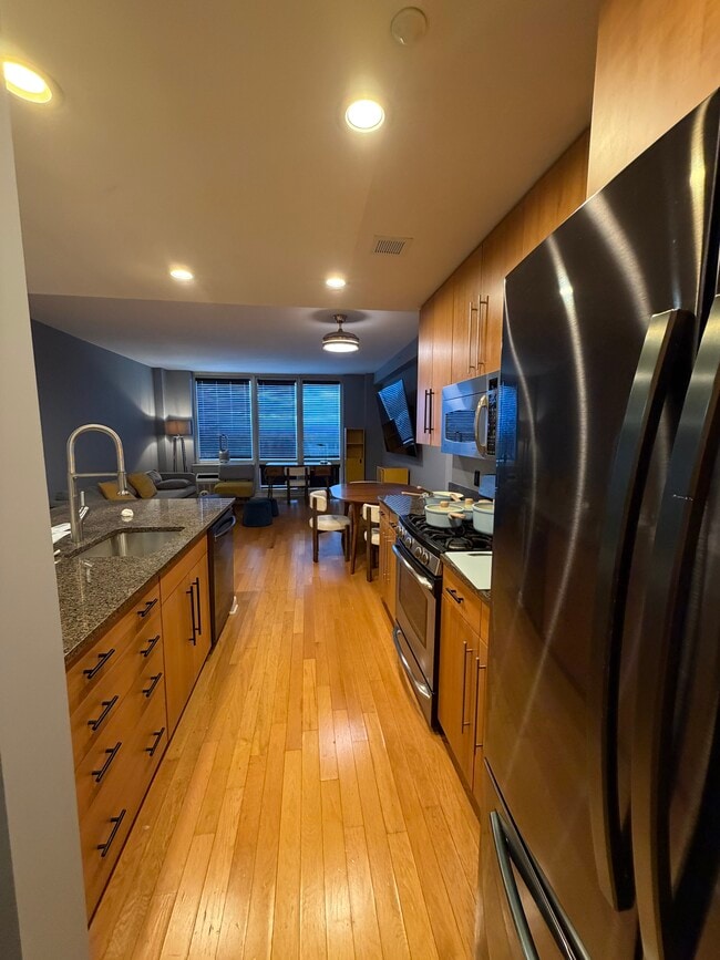 Photo - 600 12th St Unit Furnished Apt