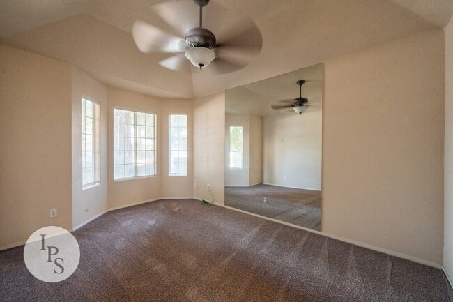 Photo - Fresno NorthEast Home, 3BR/2BA, Built 1989 – Across the street from Maple Creek Elementary!