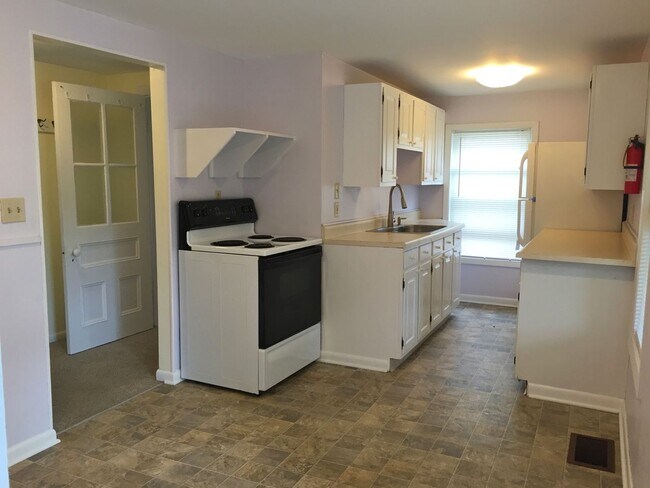 Photo - 46 Chase St Unit #1