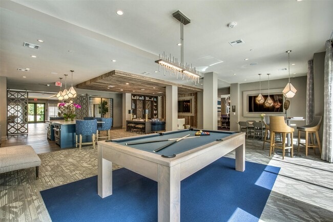 Photo - 4139 Bellaire Blvd