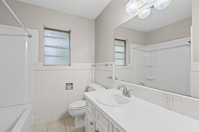 Photo - 1237 Wedgewood Dr