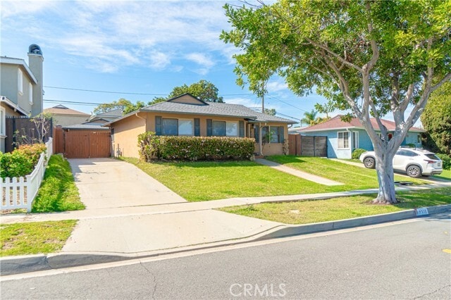 Photo - 2928 Dalemead St