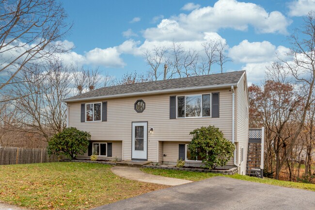 apartments for rent in west warwick ri forrent com