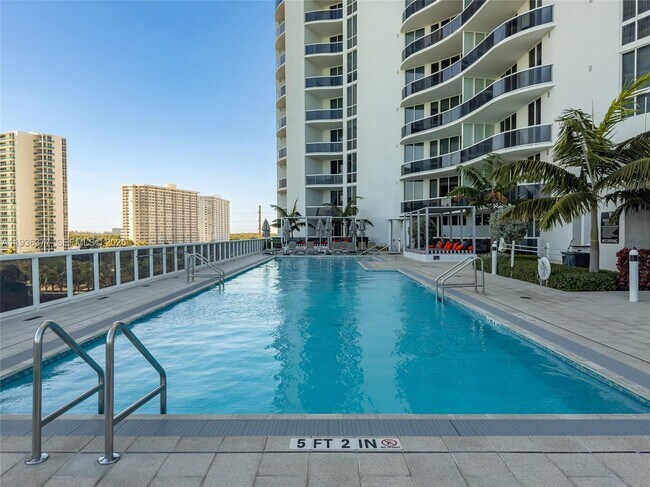 Photo - 15901 Collins Ave Unit 3807