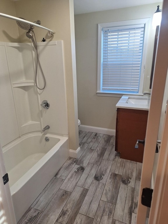 Photo - 435 Walnut St Unit 3