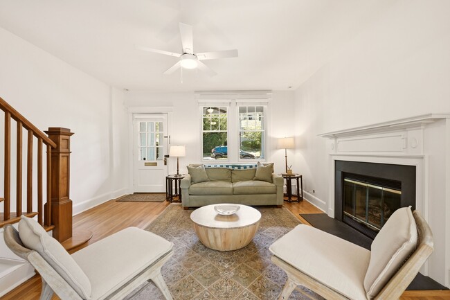 Photo - 5168 Fulton St NW