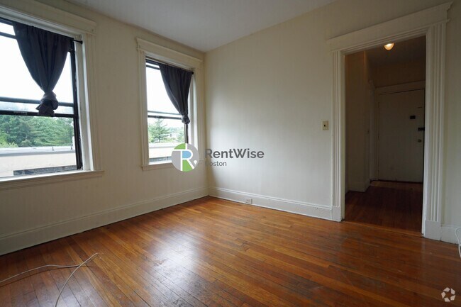 Building Photo - 1148 Commonwealth Ave Unit 37 Rental