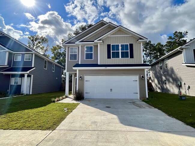Building Photo - 759 Fairview Cir